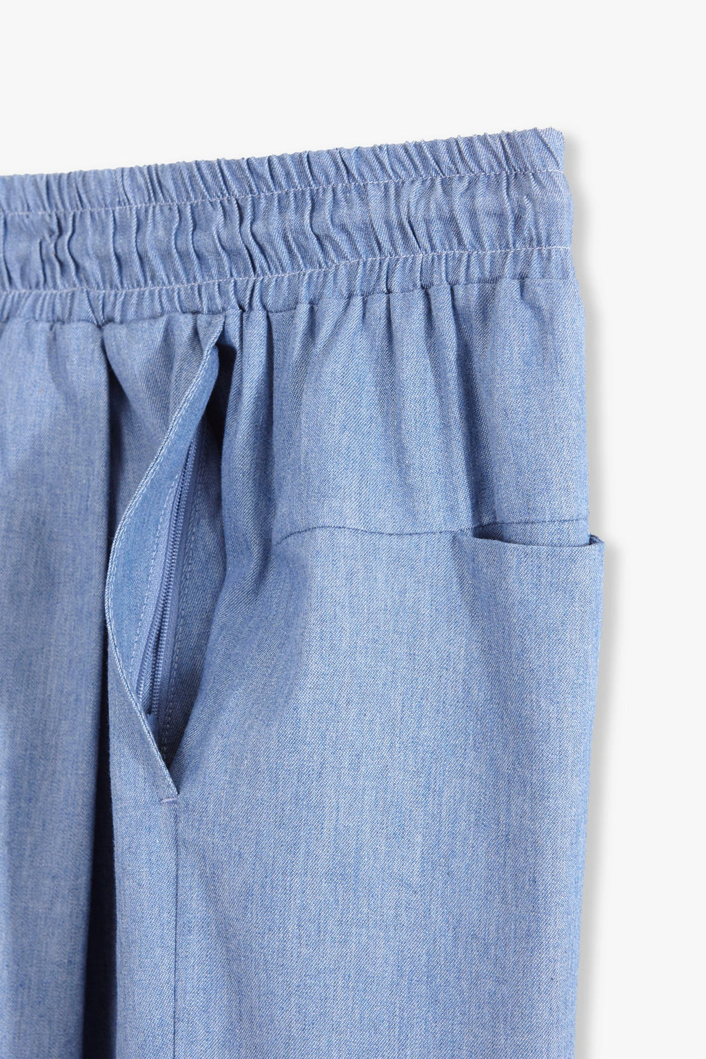 UNFEIGNED - Pantalon Smart cotton Light indigo