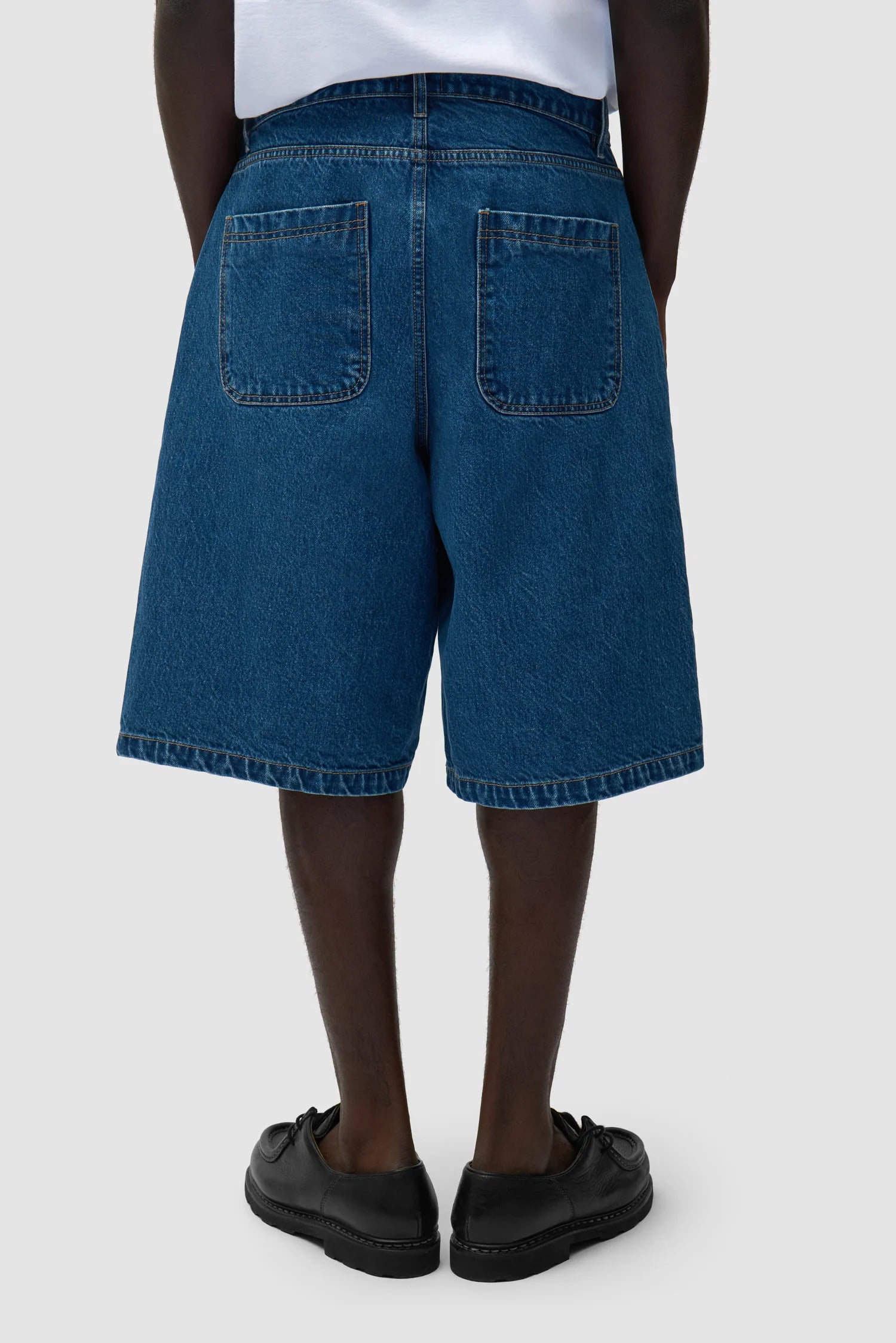 Arte - Short en jean à poches rondes Denim Brut