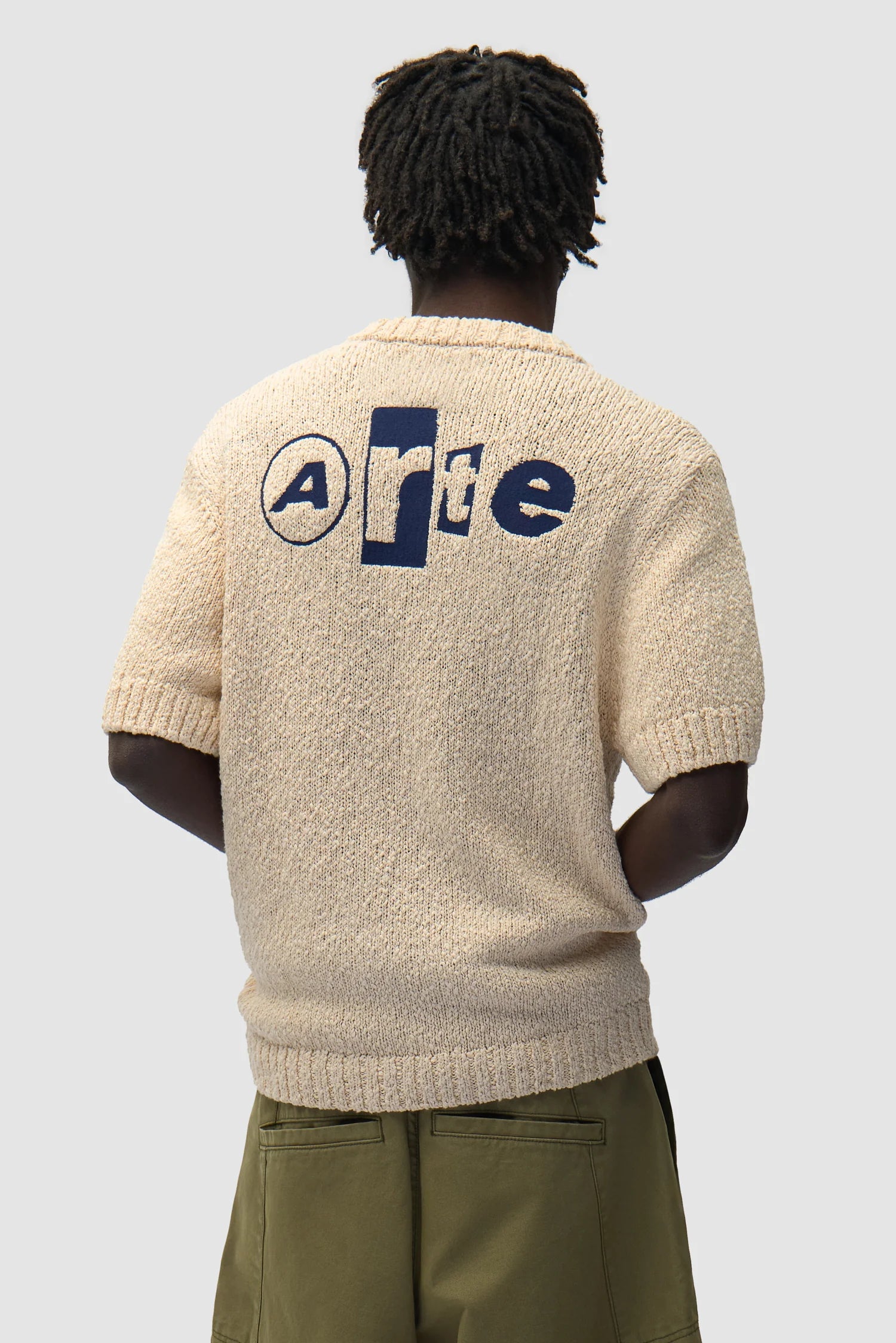 Arte - T-shirt en maille avec motif graphique au dos Crème