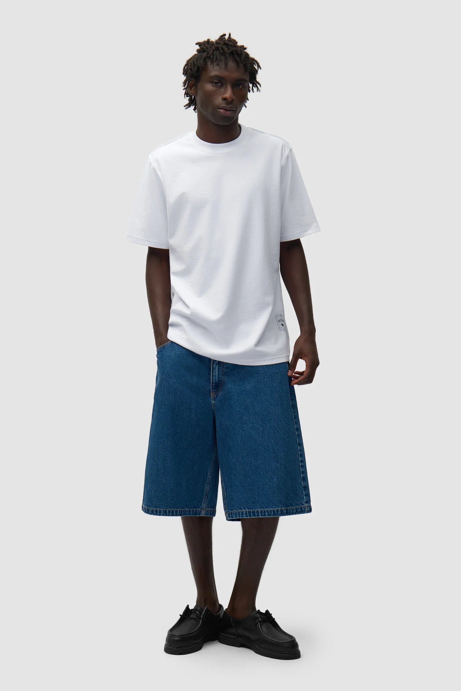 Arte - T-shirt à étiquette réversible Blanc