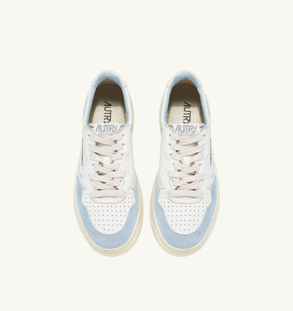 AUTRY - Basket Medalist Low cuir daim blanc / portofino