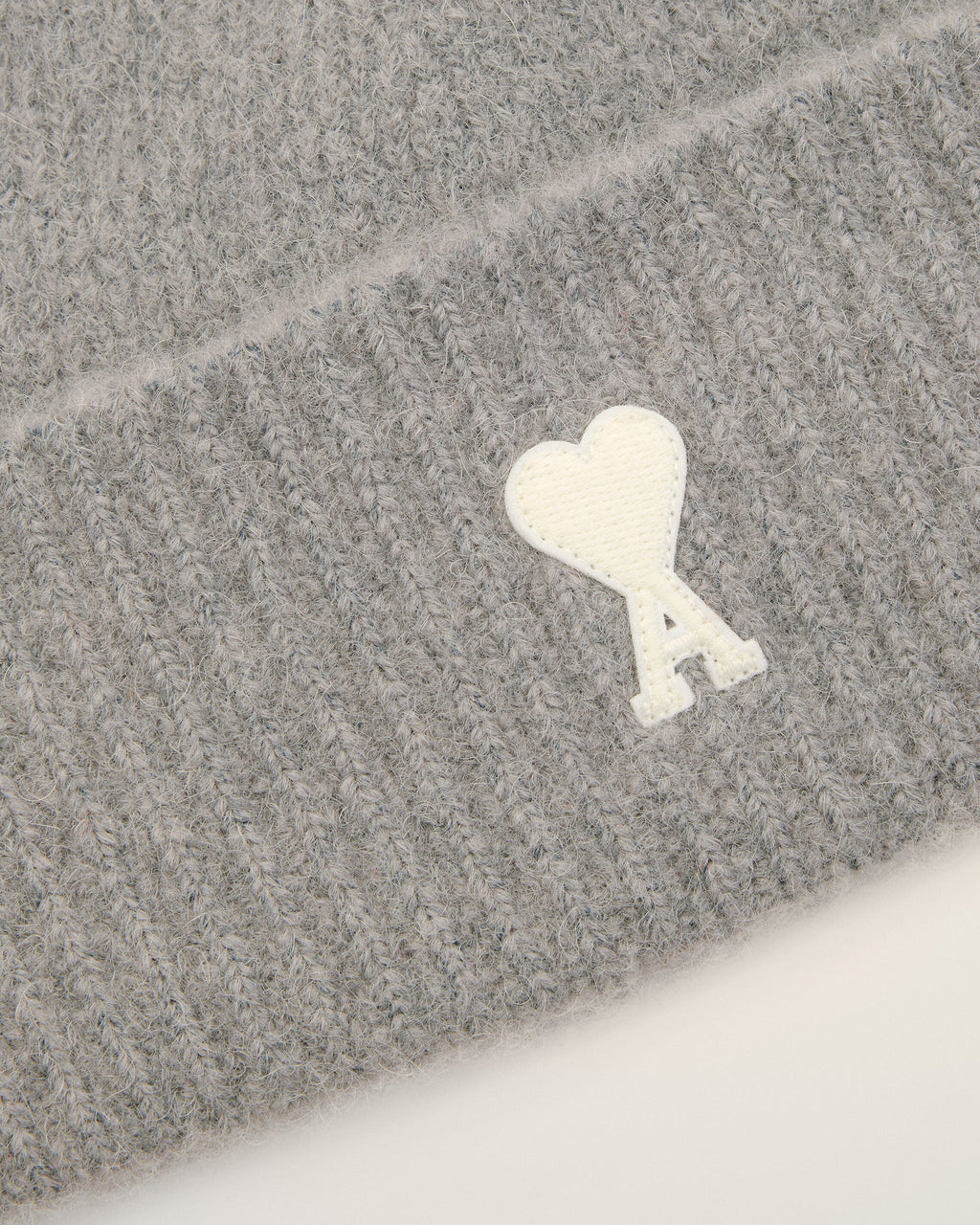 AMI - Bonnet Ami de Coeur Alpaga Gris Cendre