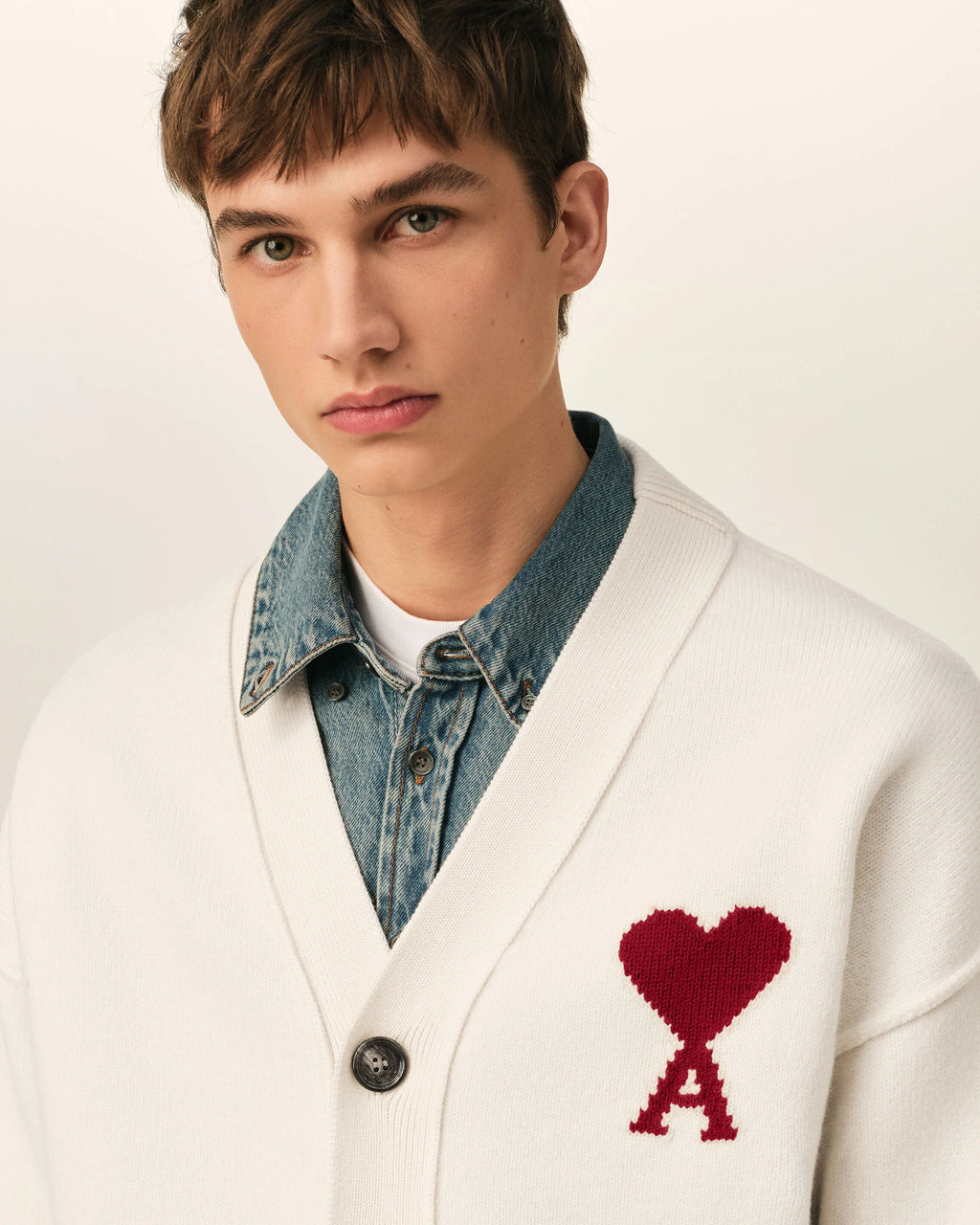 AMI - Cardigan V Neck Ami de coeur Ecru