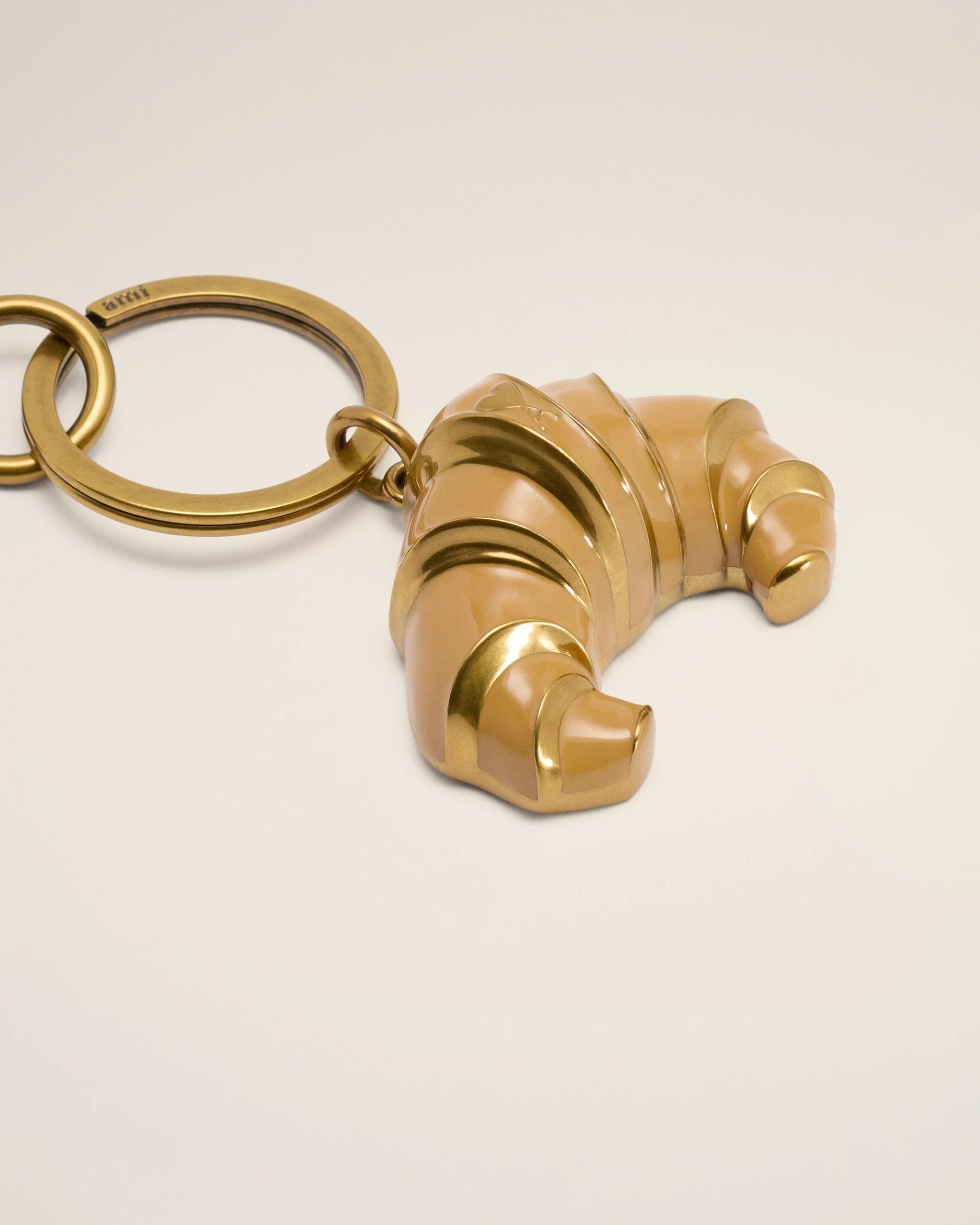 AMI - Porte-clés Doré Croissant