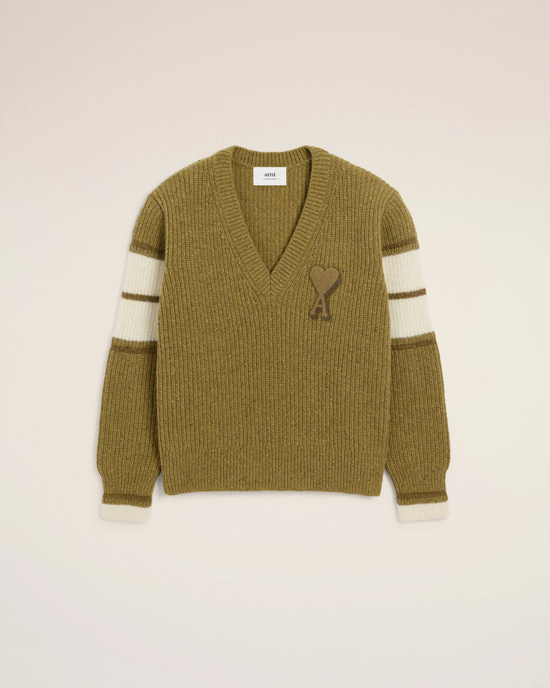AMI - Pull College col V en laine Vert Lichen