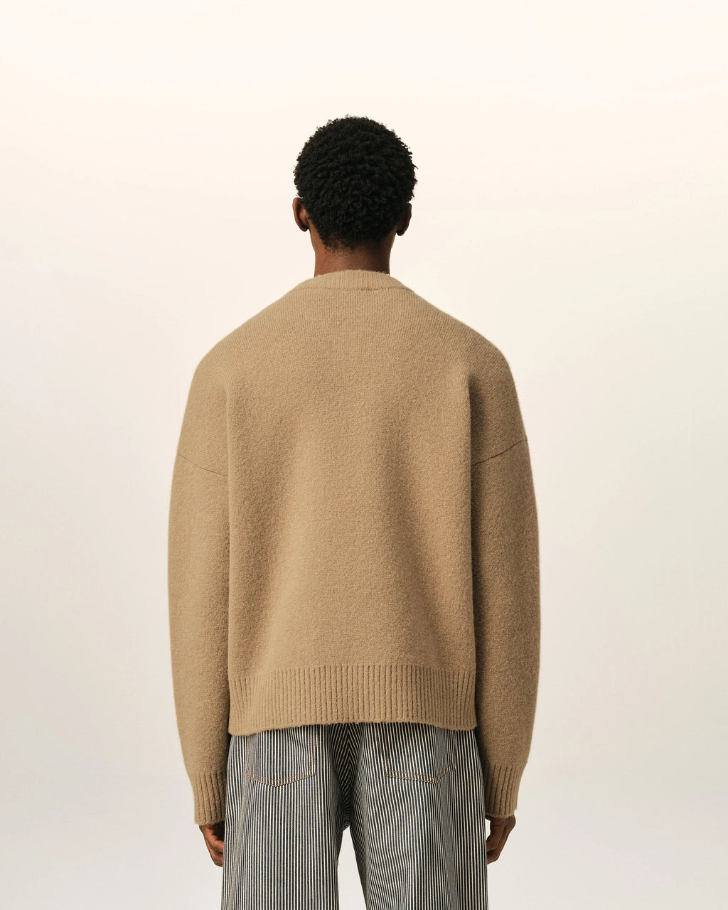 AMI - Pull Ami de coeur en Alpaga Vert Beige Mastic
