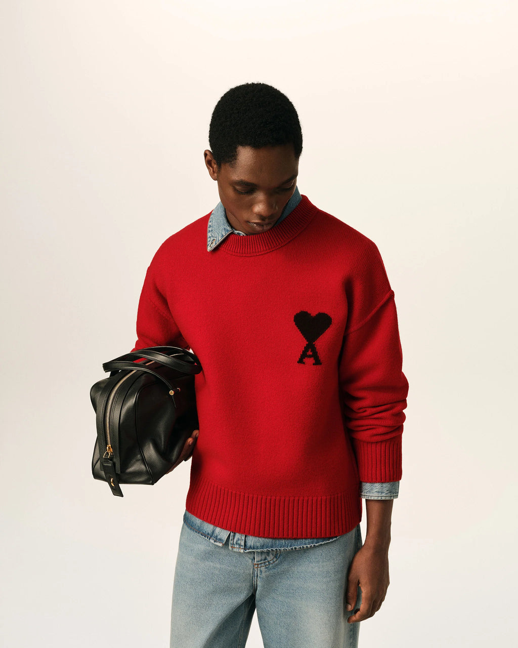 AMI - Pull en laine Ami de Coeur Rouge Rubis