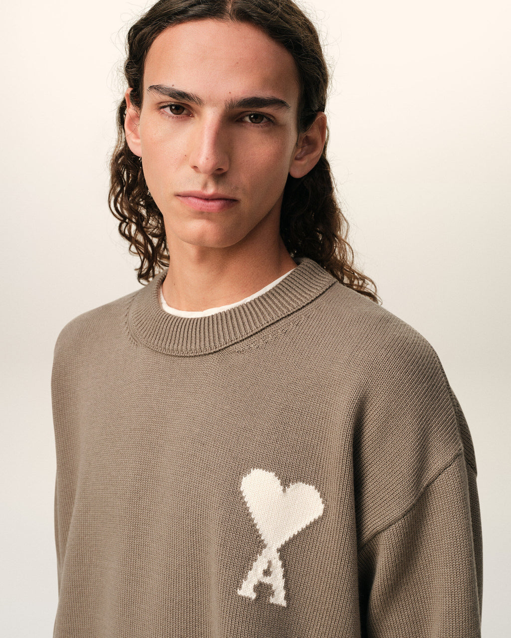 AMI - Pull col rond Ami de coeur Beige Taupe/ Ecru