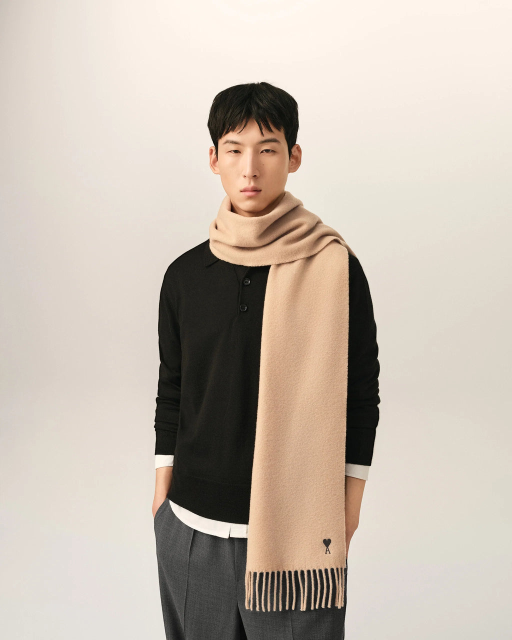 AMI - Echarpe Ami de Coeur Beige Mastic