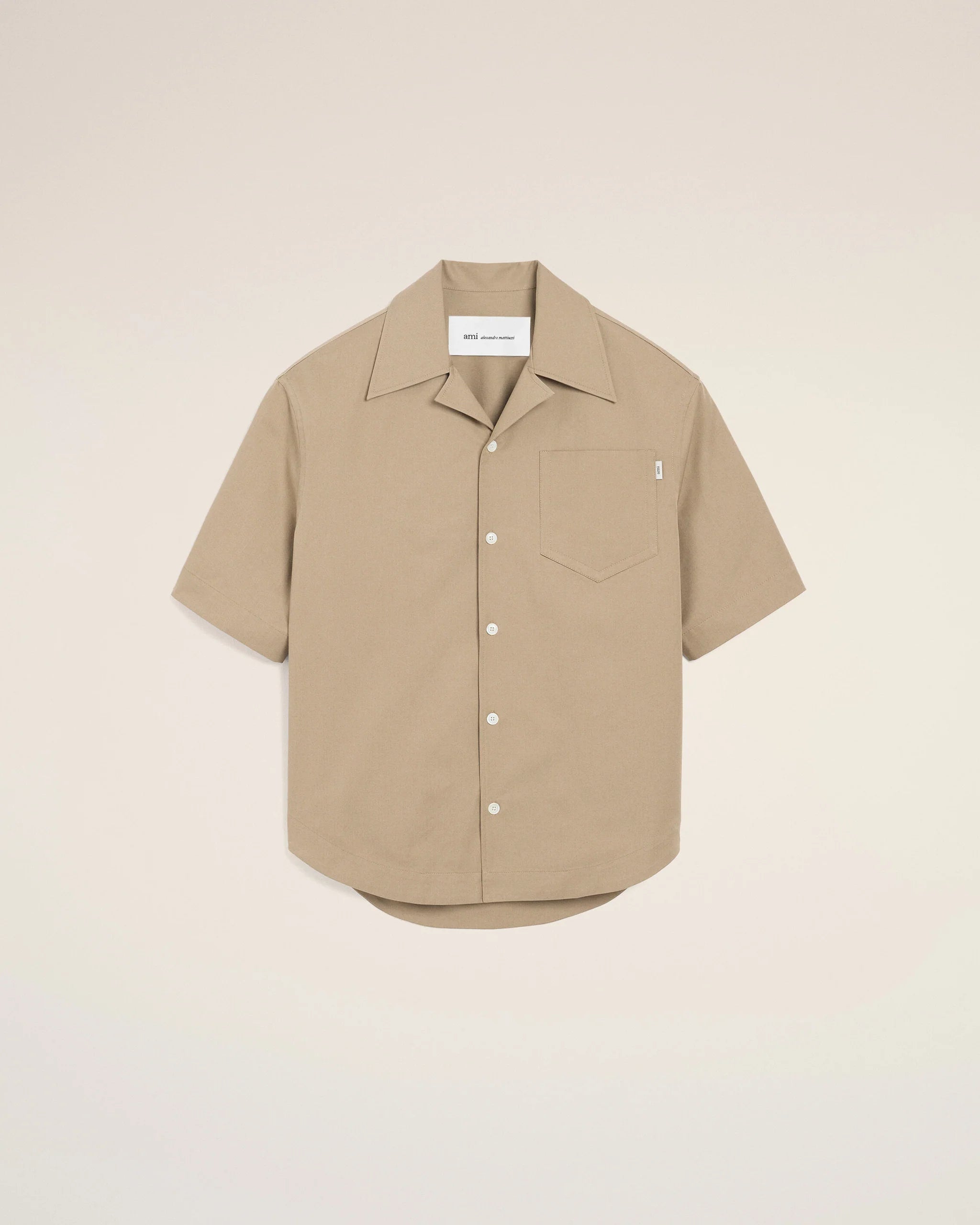 AMI - Chemise Large Manches courtes col requin Beige Taupe