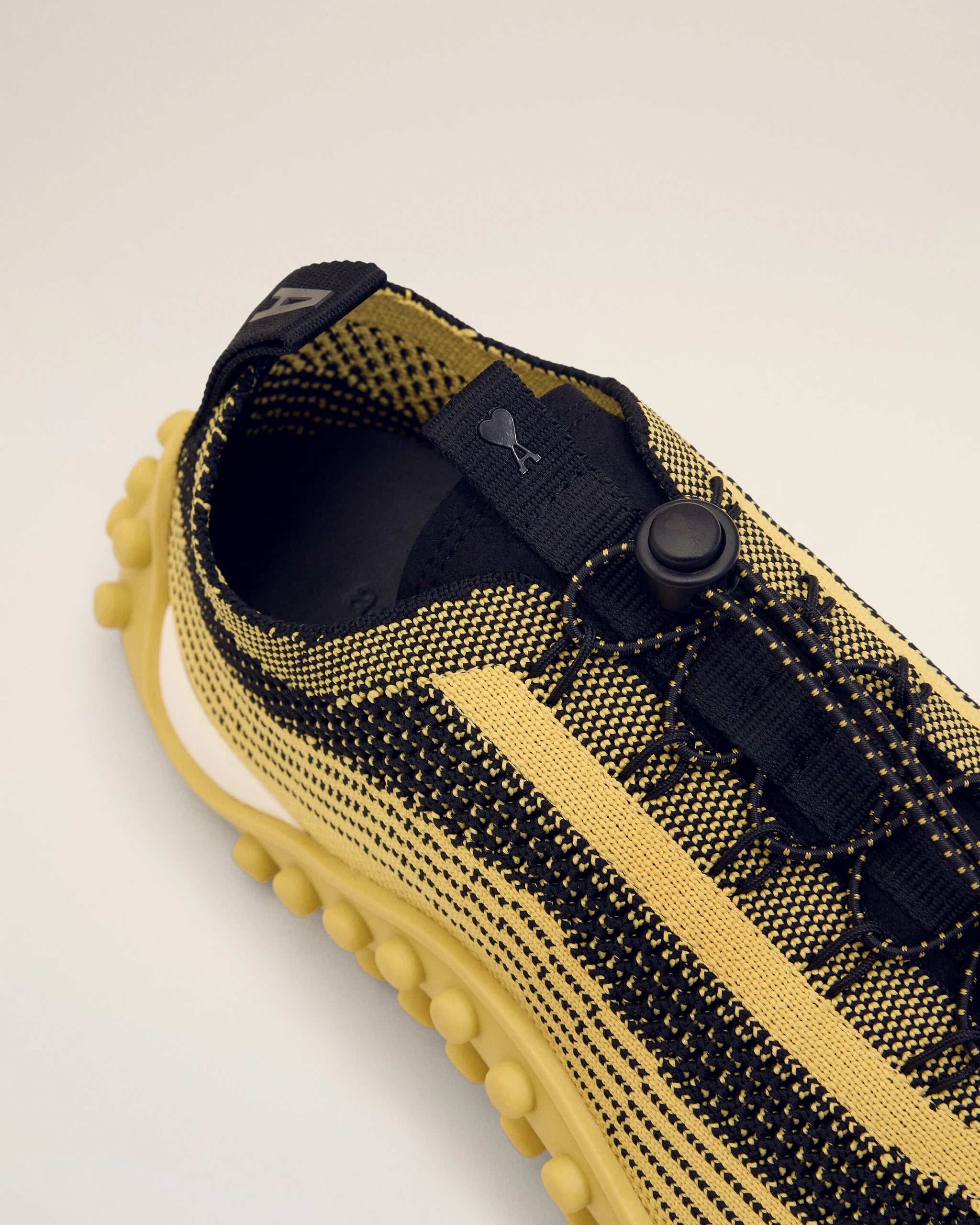 AMI - Sneakers Mirage Jaune en Maille