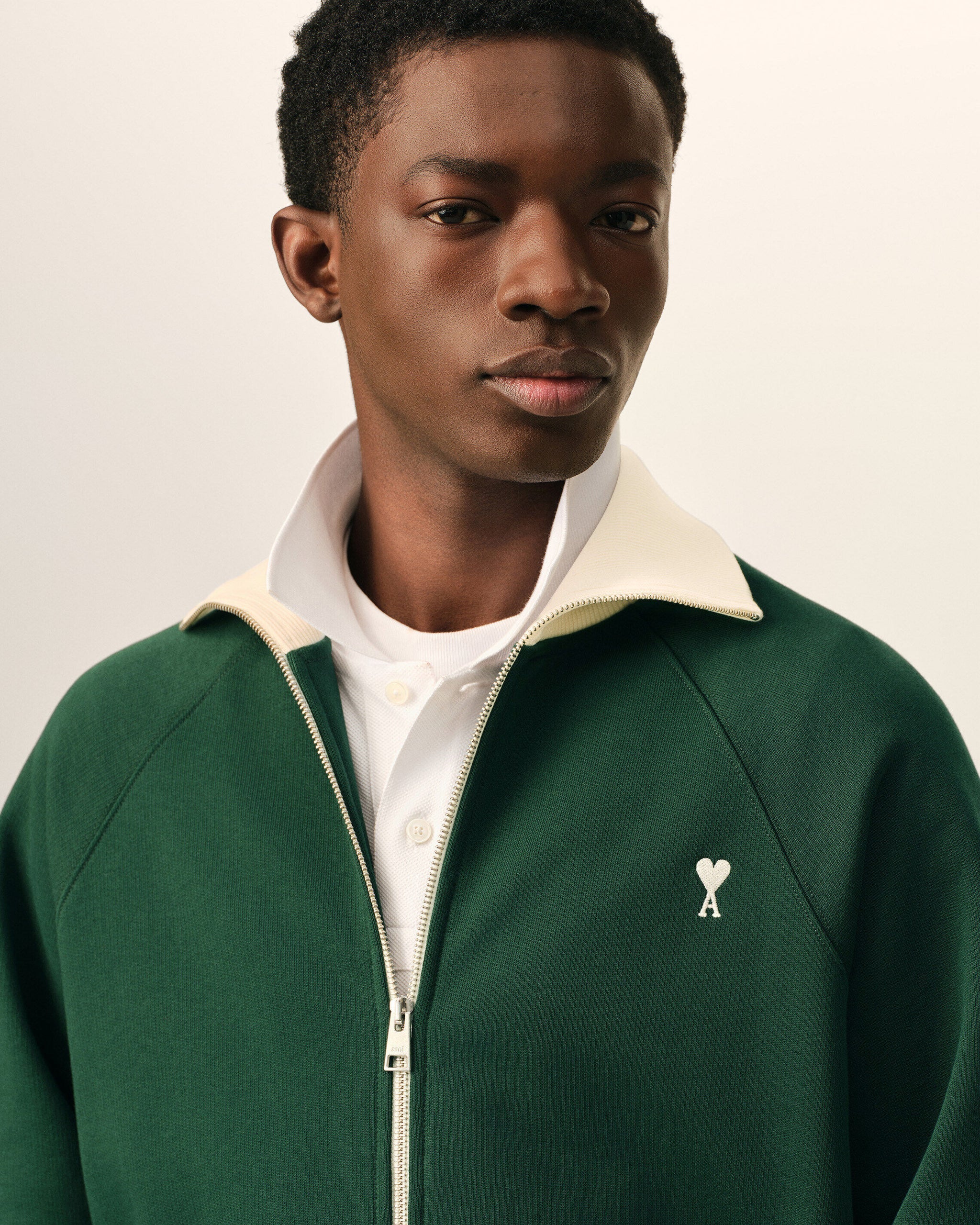 AMI - Sweat Zippé Ami de Coeur Vert Bouteille/Ivoire