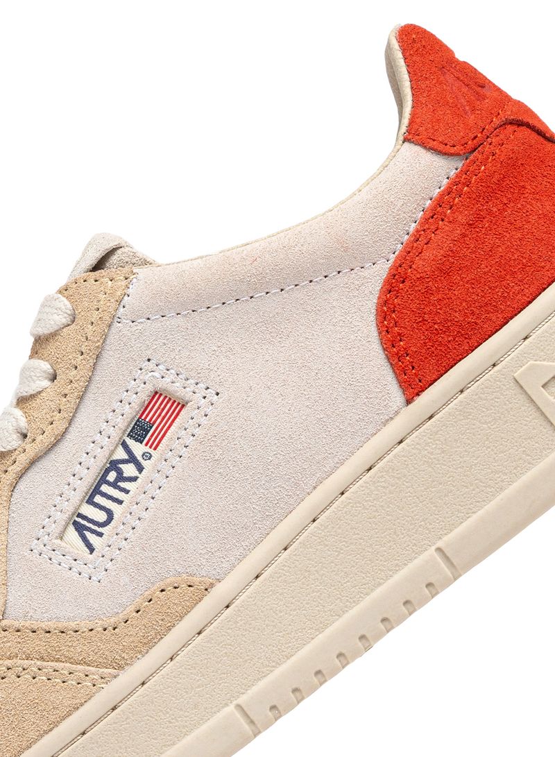 AUTRY - Basket Medalist Low Tricolor suede Sand/Fire
