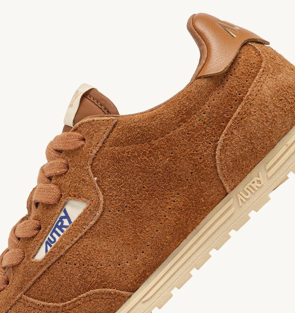 AUTRY - Basket Windspin en daim Terre