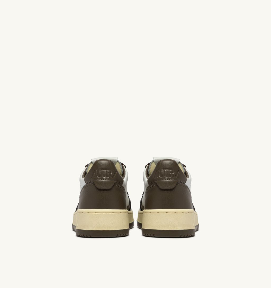 AUTRY - Basket Medalist Low Bicolor White/Chocolat