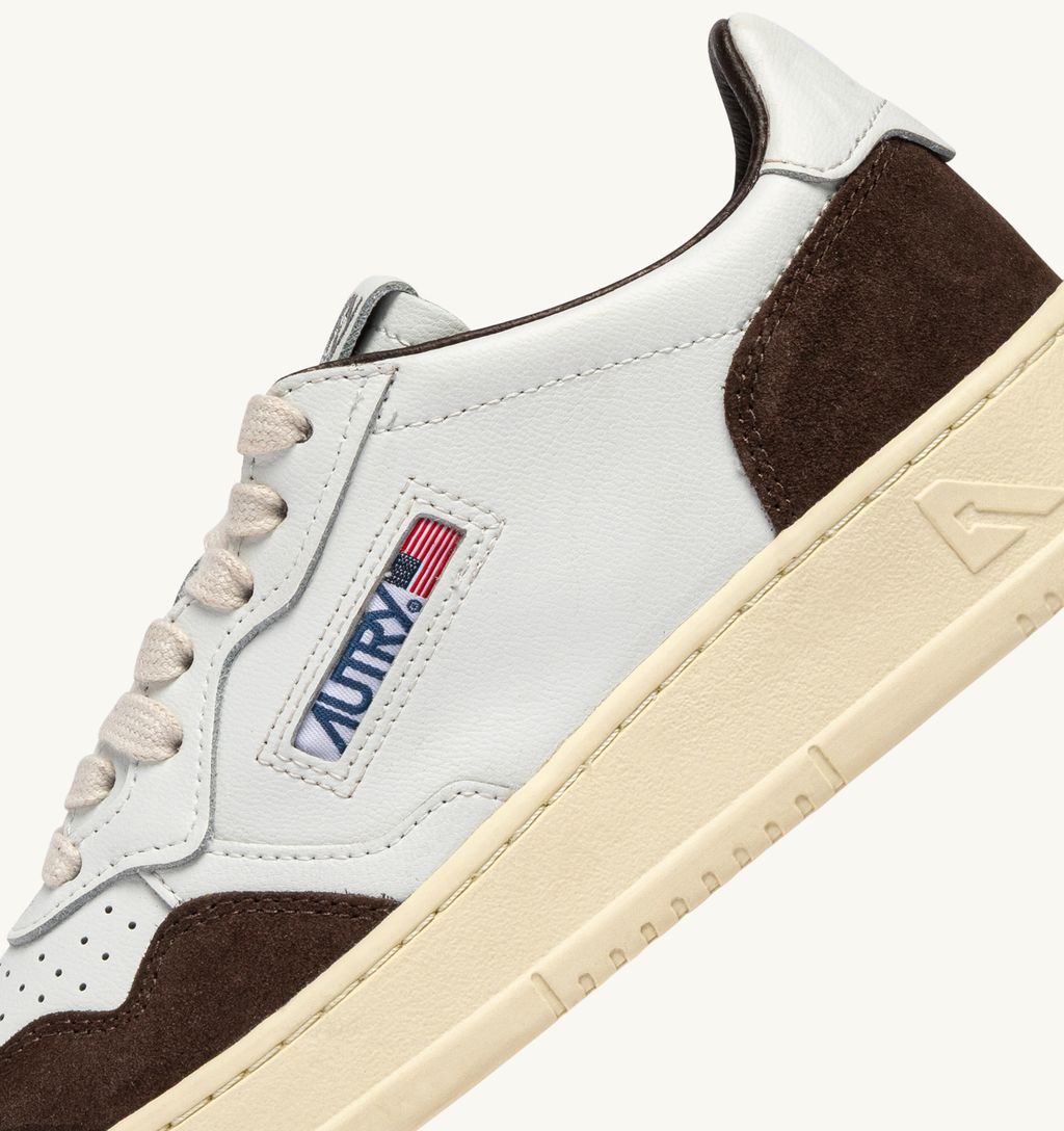 AUTRY - Basket Medalist Low Soft Leather/Suede White/Mogano