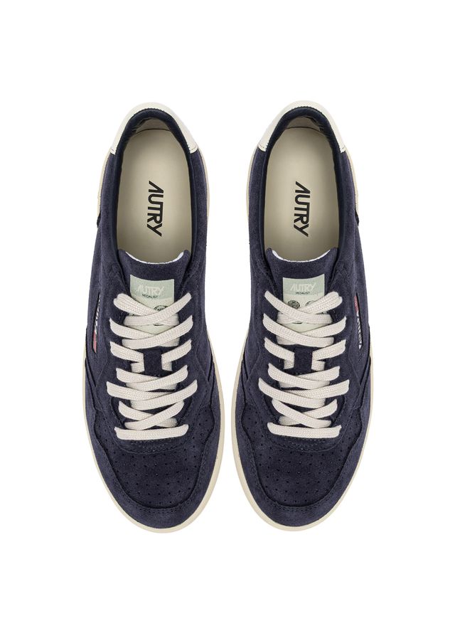 AUTRY - Basket Medalist Low Finish/suede SpBlue/ White