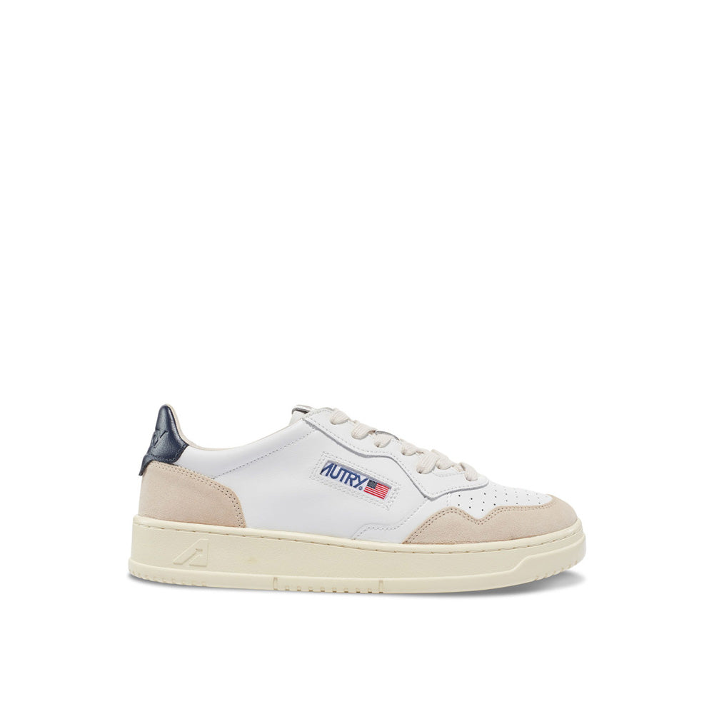AUTRY - Basket Medalist Low cuir blanc / marine / daim beige