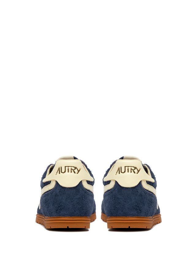 AUTRY - Basket Windspin en daim et cuir Bluet et rutabaga