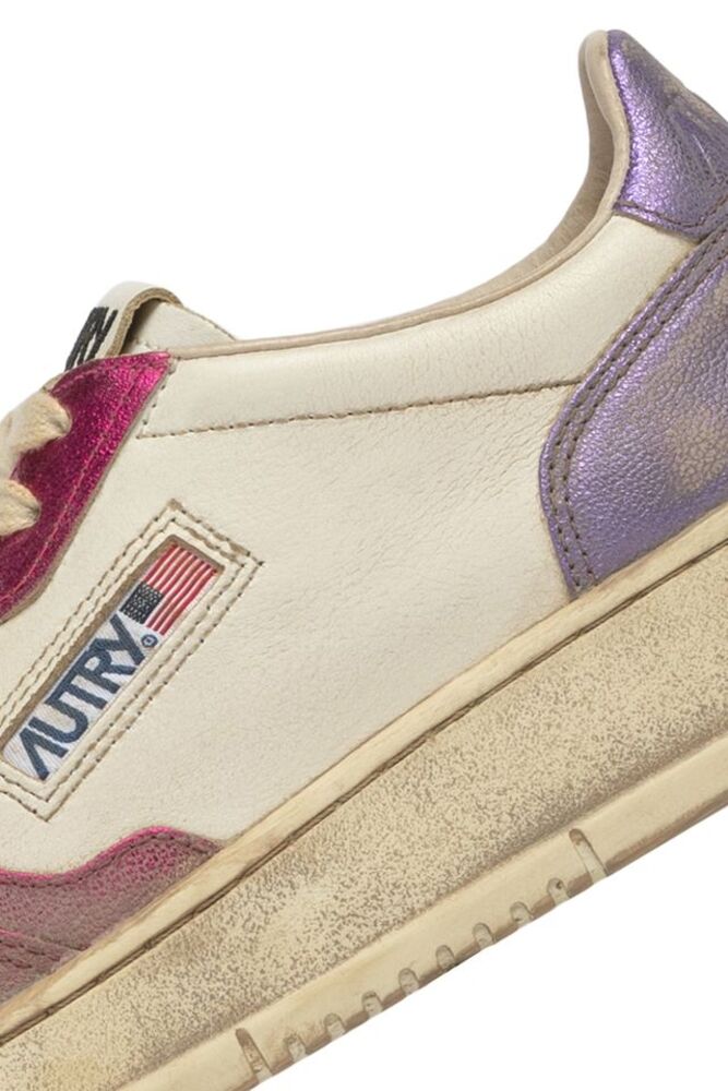 AUTRY - Basket Medalist Super Vintage en cuir blanc / Fuschia et Violet