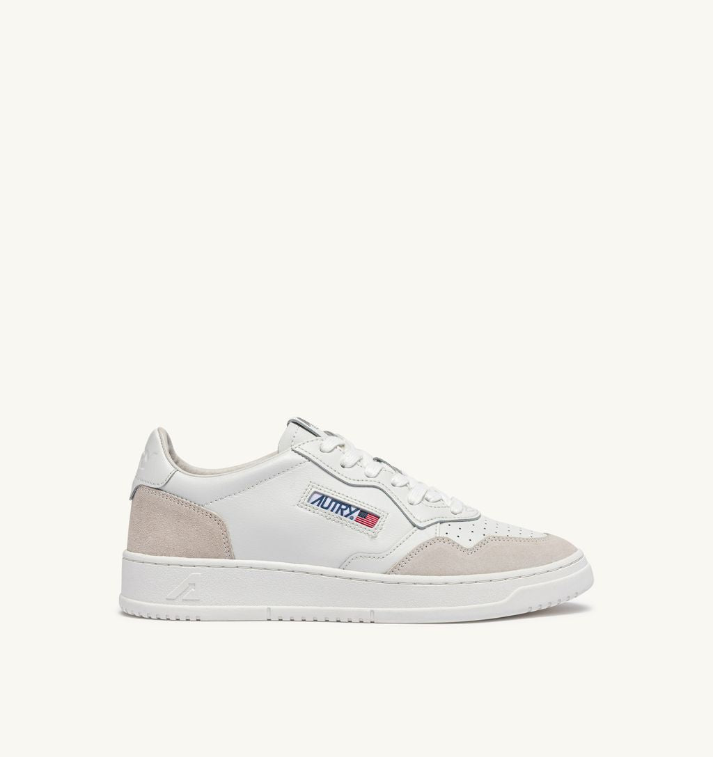 AUTRY - Basket Medalist Low cuir suede Total White