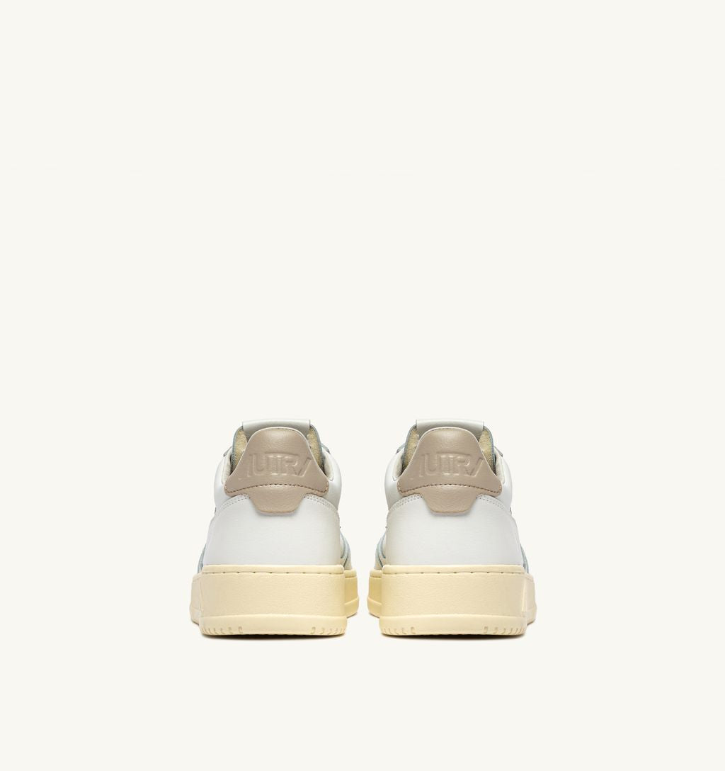 AUTRY - Basket Medalist Low cuir blanc / Feather