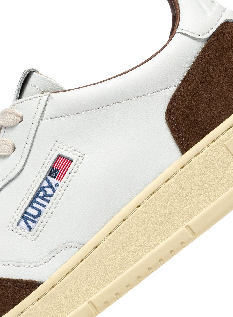 AUTRY - Basket Medalist Low Soft Leather/Suede White/Tund