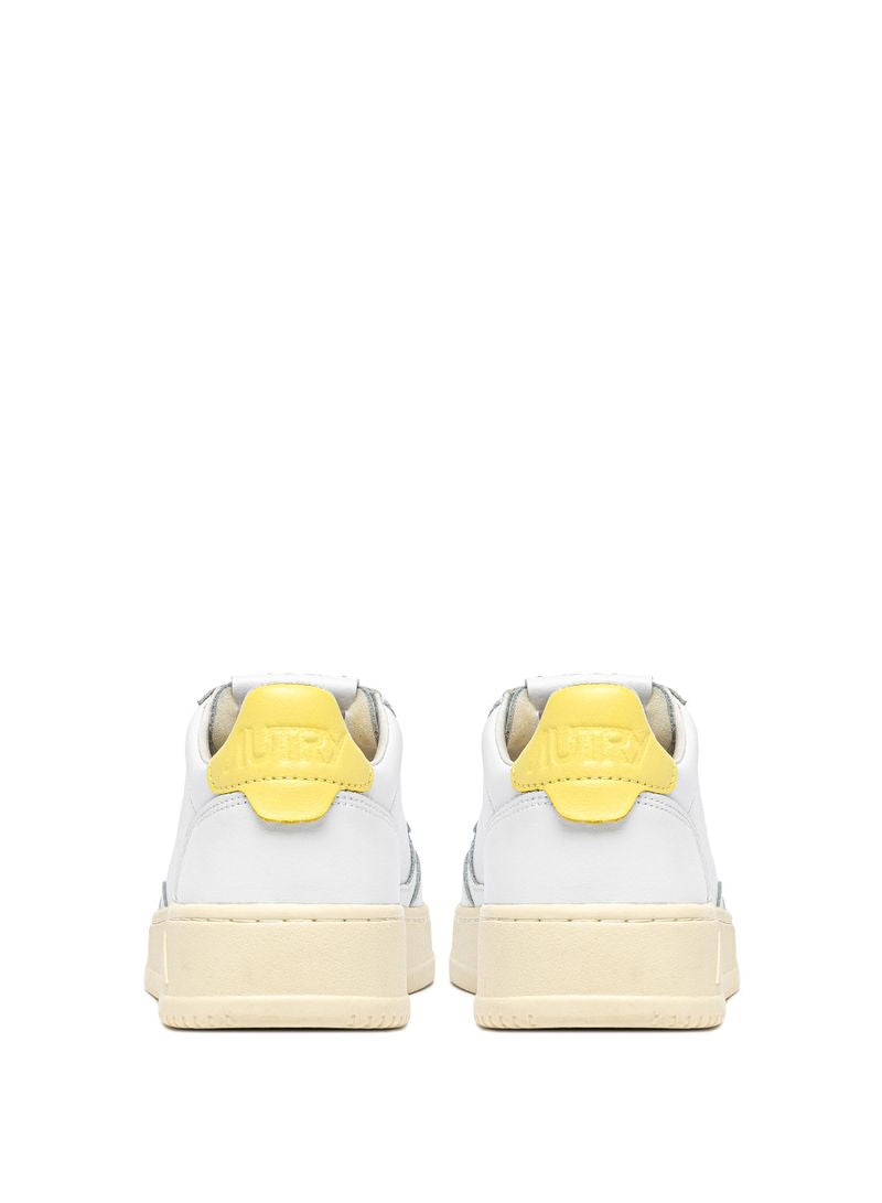 AUTRY - Basket Medalist Low cuir blanc / Lemon