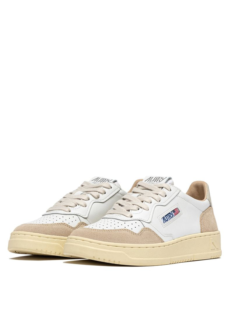 AUTRY - Basket Medalist Low cuir suede White / Pelican