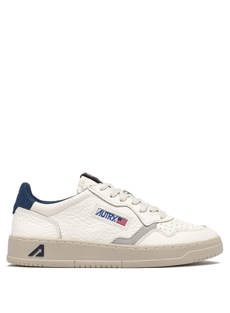 AUTRY - Basket Medalist Low cuir effet éléphant détails Enblue/peris