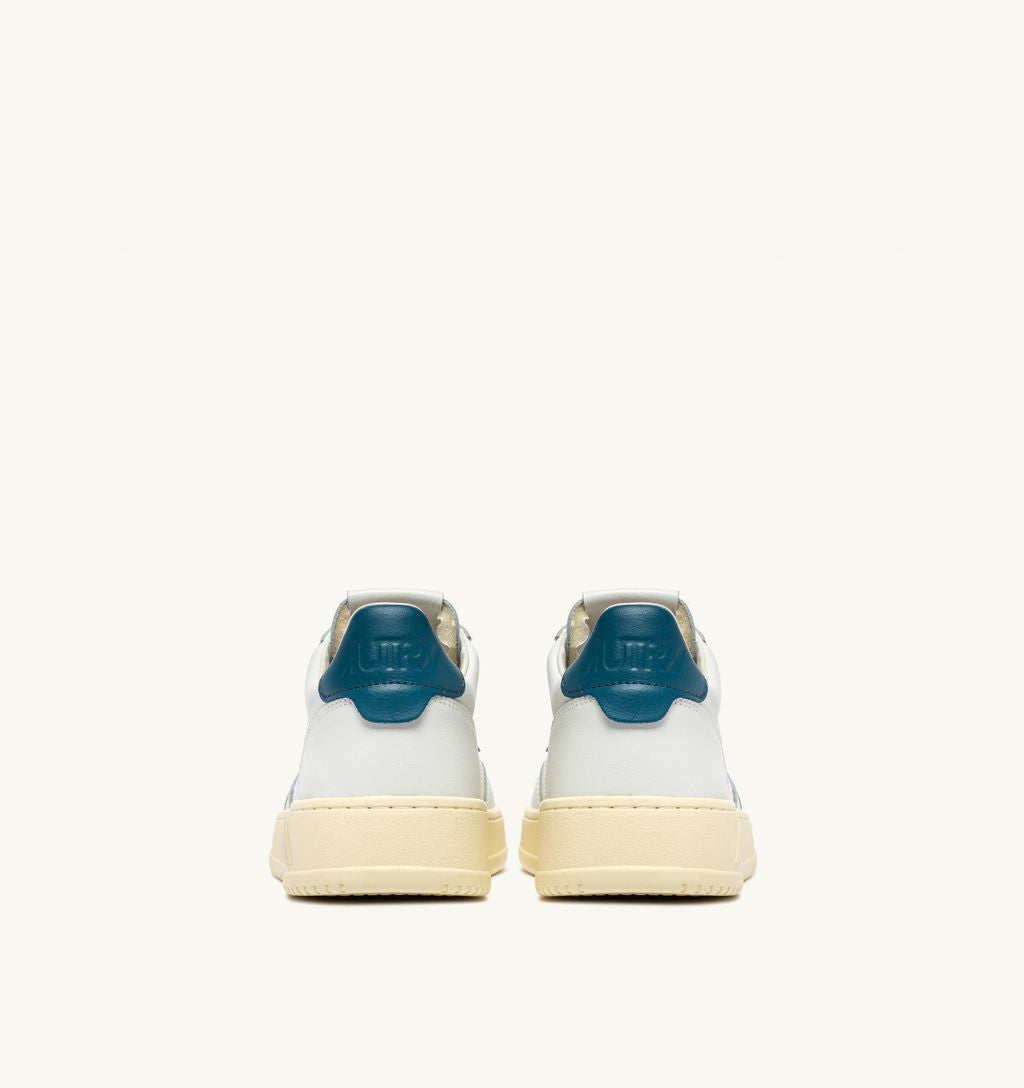 AUTRY - Basket Medalist Low cuir blanc / MalBlue