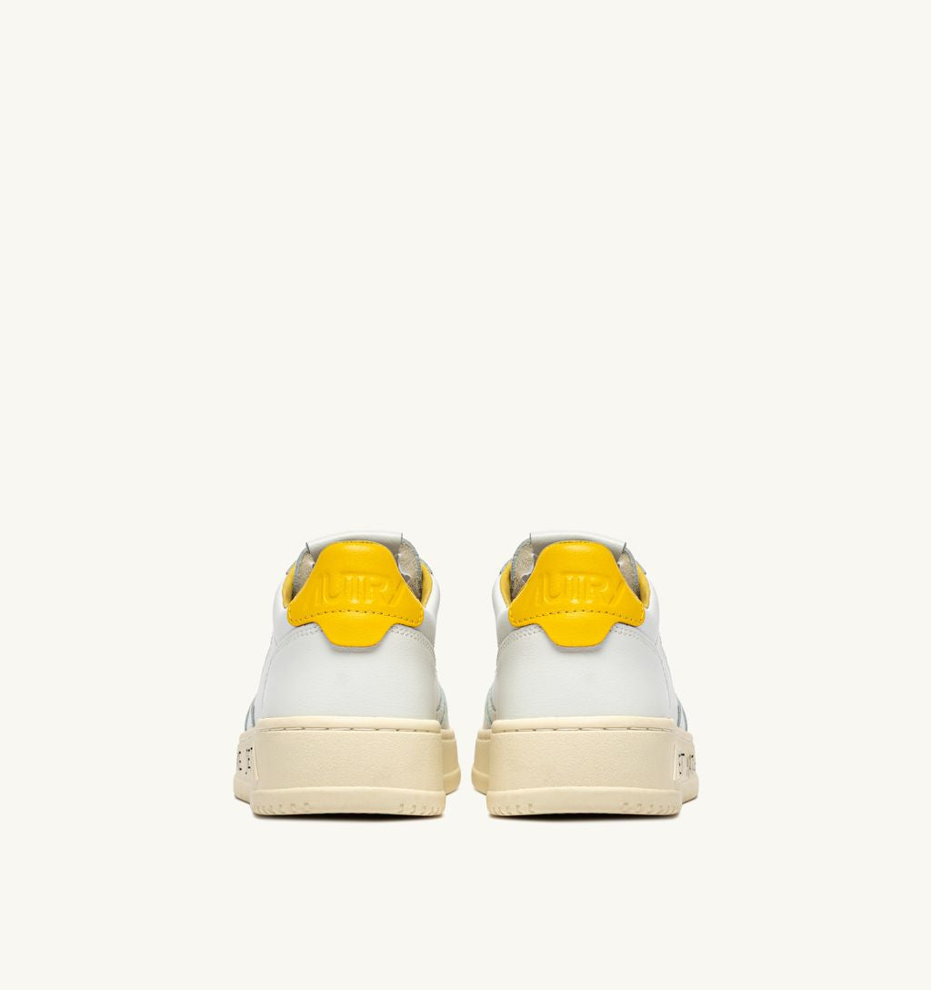 AUTRY - Basket Medalist Low Game Set Match cuir blanc / Jaune