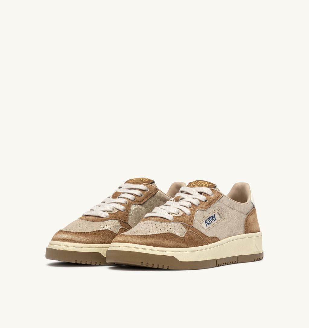AUTRY - Basket Medalist Low Laminé Cuir / Suede Platinium/Beige