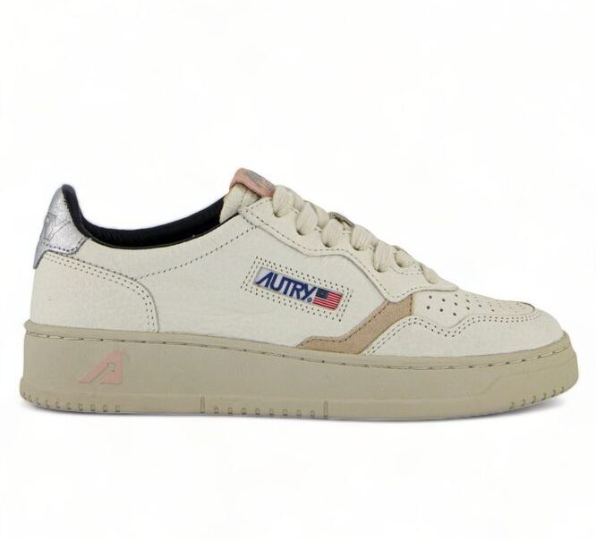 AUTRY - Basket Medalist Low cuir effet éléphant détails argenté et rose poudré