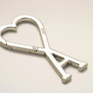 AMI - Porte Clés Mousqueton Ami de Coeur en metal Argent Vibre
