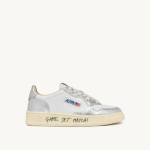 AUTRY - Basket Medalist en Cuir Blanc et Argent Game Set Match